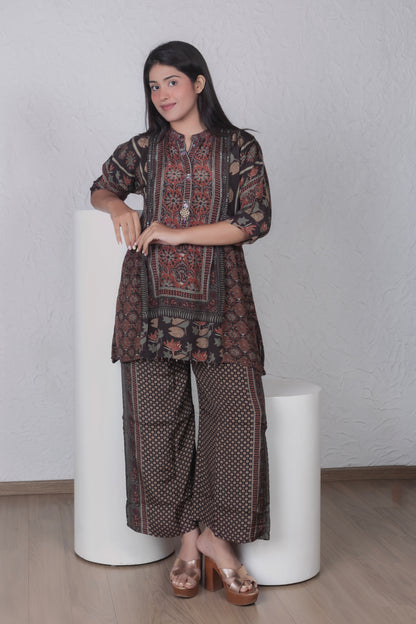 Earthy tunic coord set - Black